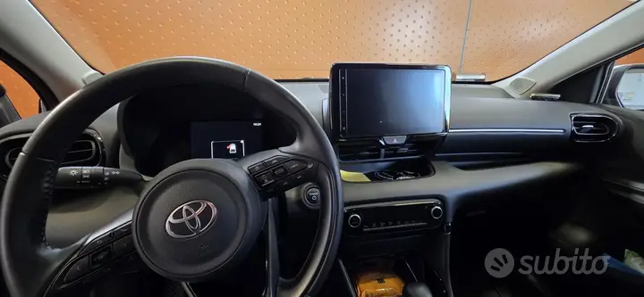 Toyota Yaris 2025 photo 5