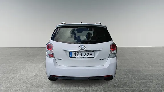 Toyota Verso 2014 photo 5