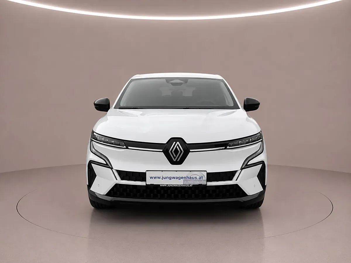 Renault Megane 2023 photo 2
