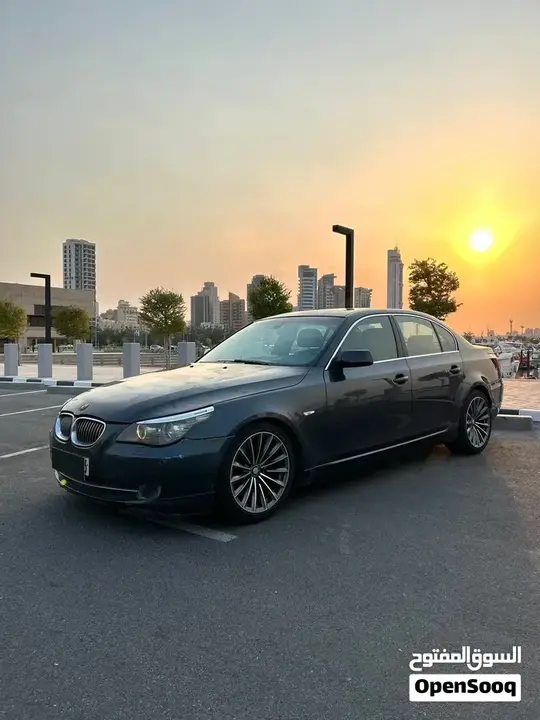 BMW 5 Series 2009 photo 4