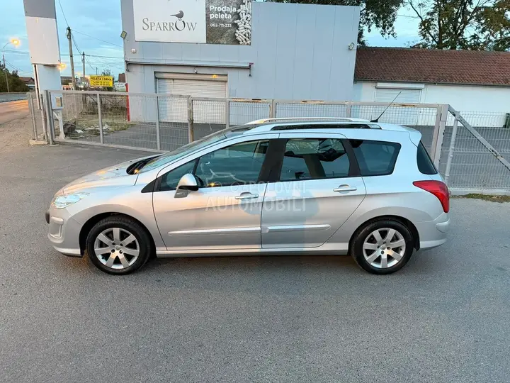 Peugeot 308 2009 photo 5