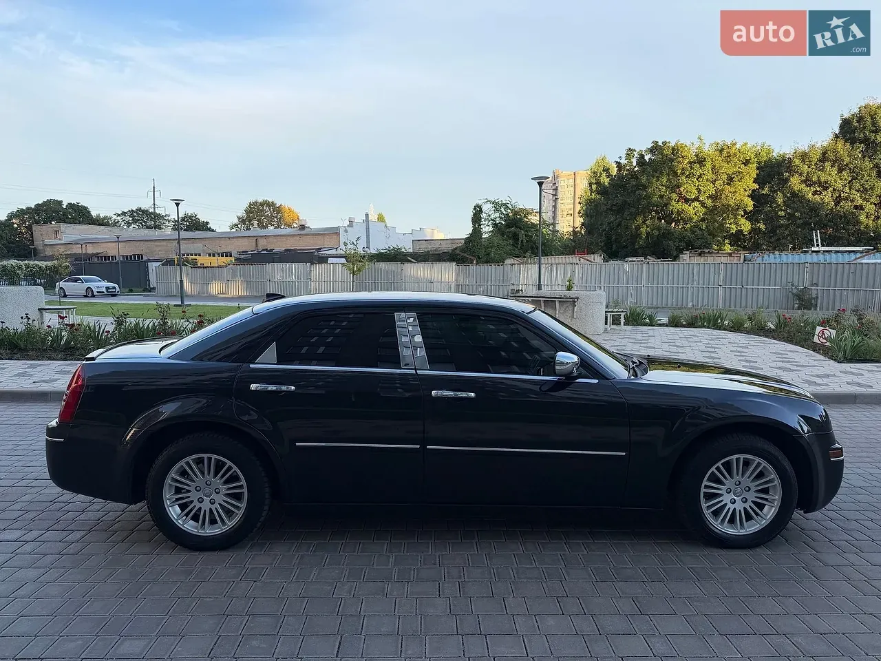 Chrysler 300C 2008 photo 5