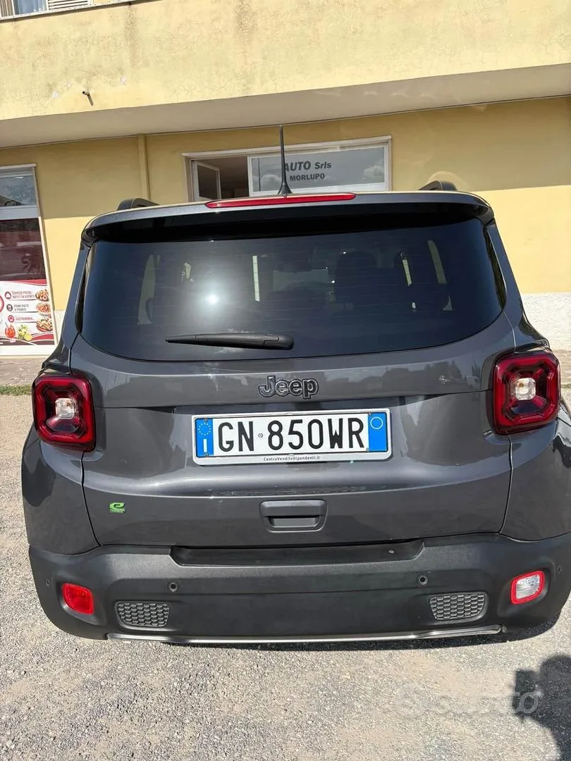 Jeep Renegade 2023 photo 3