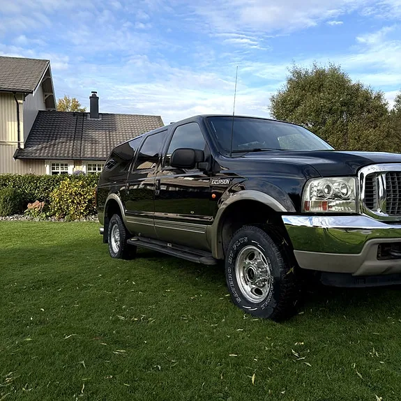 Ford Excursion 2000 photo 2