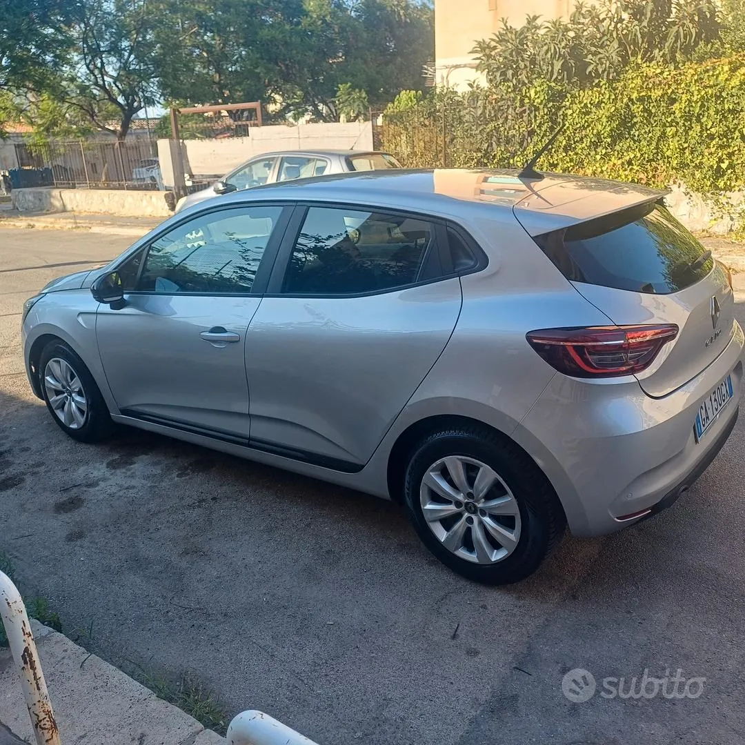 Renault Clio 2020 photo 3