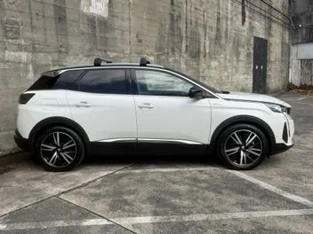 Peugeot 3008 2022 photo 3