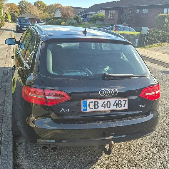 Audi A4 2014 photo 3