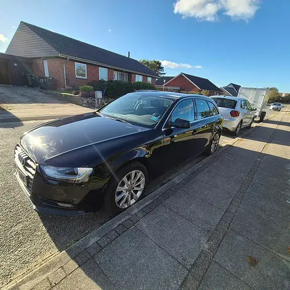 Audi A4 2014 photo 4