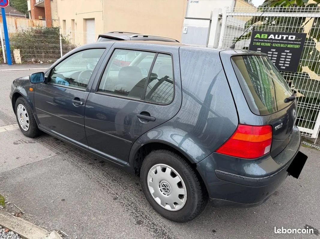 Volkswagen Golf 1998 photo 3