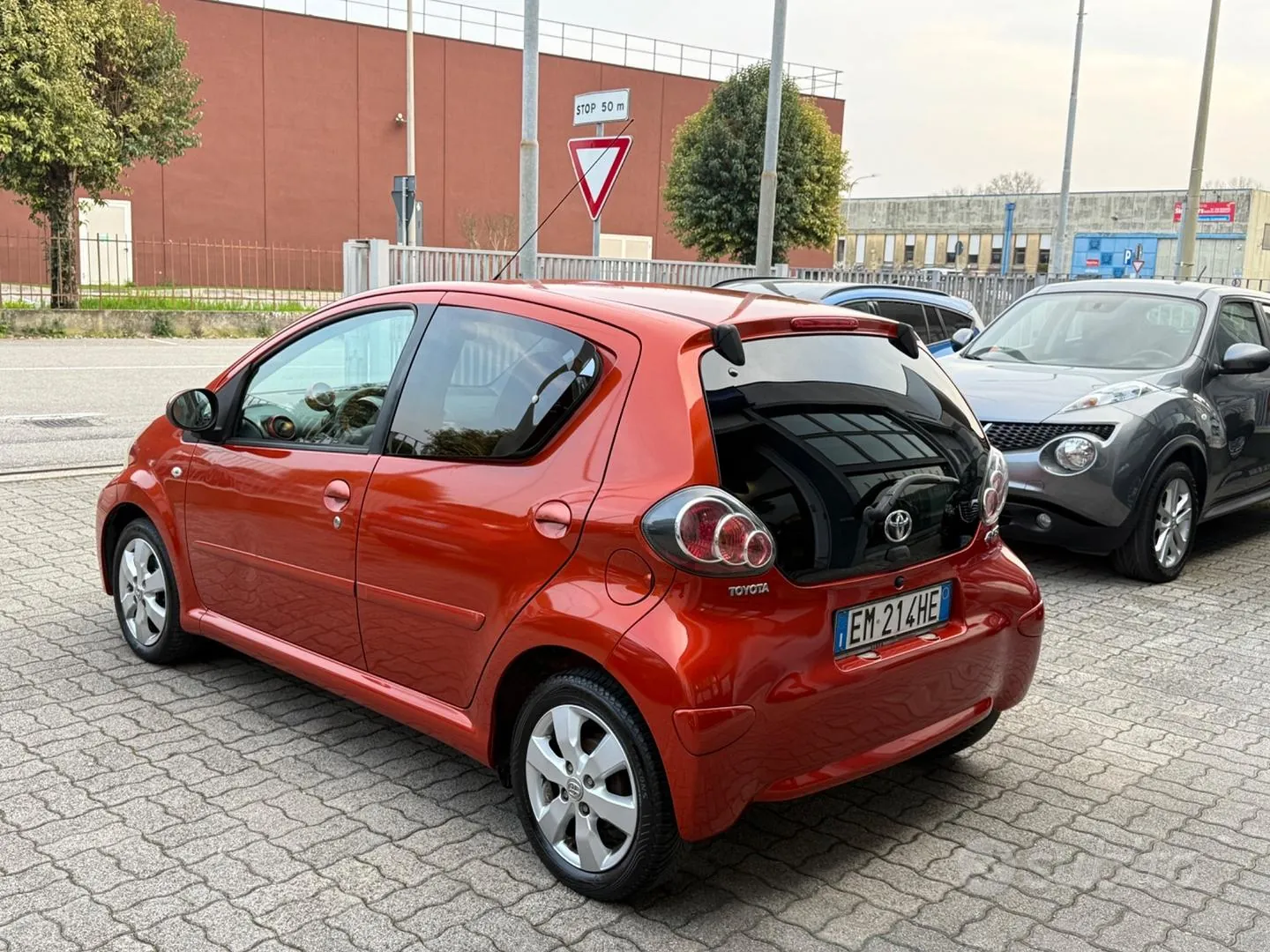 Toyota Aygo 2012 photo 2