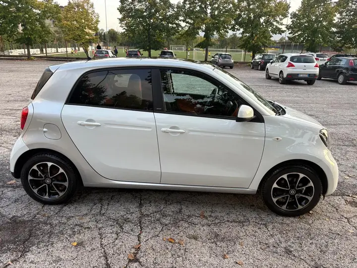 Smart Forfour 2014 photo 4