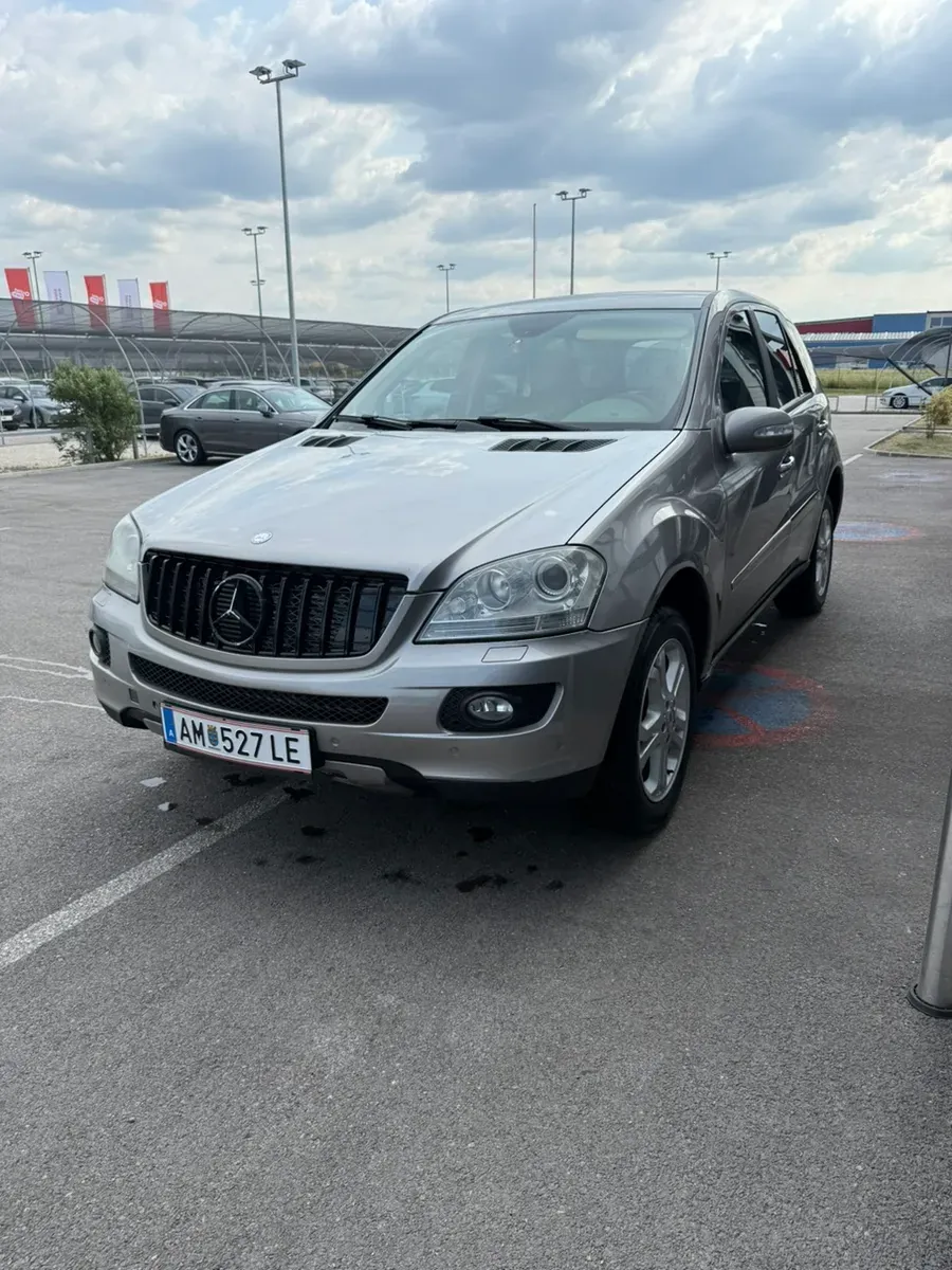 Mercedes-Benz M-Class
