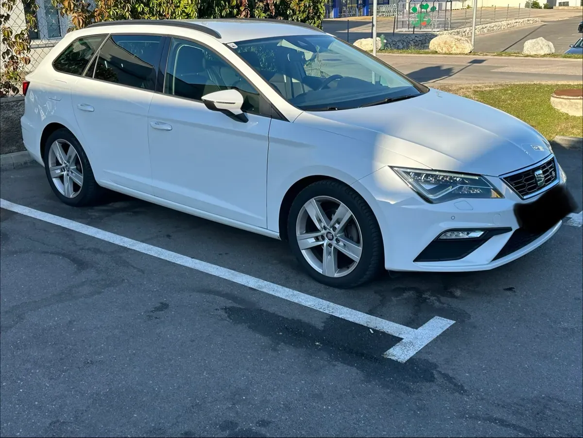 Seat Leon 2019 photo 3