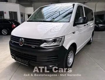 Volkswagen Transporter 2017 photo 4