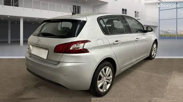 Peugeot 308 2015 photo 4