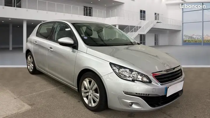 Peugeot 308 2015 photo 3