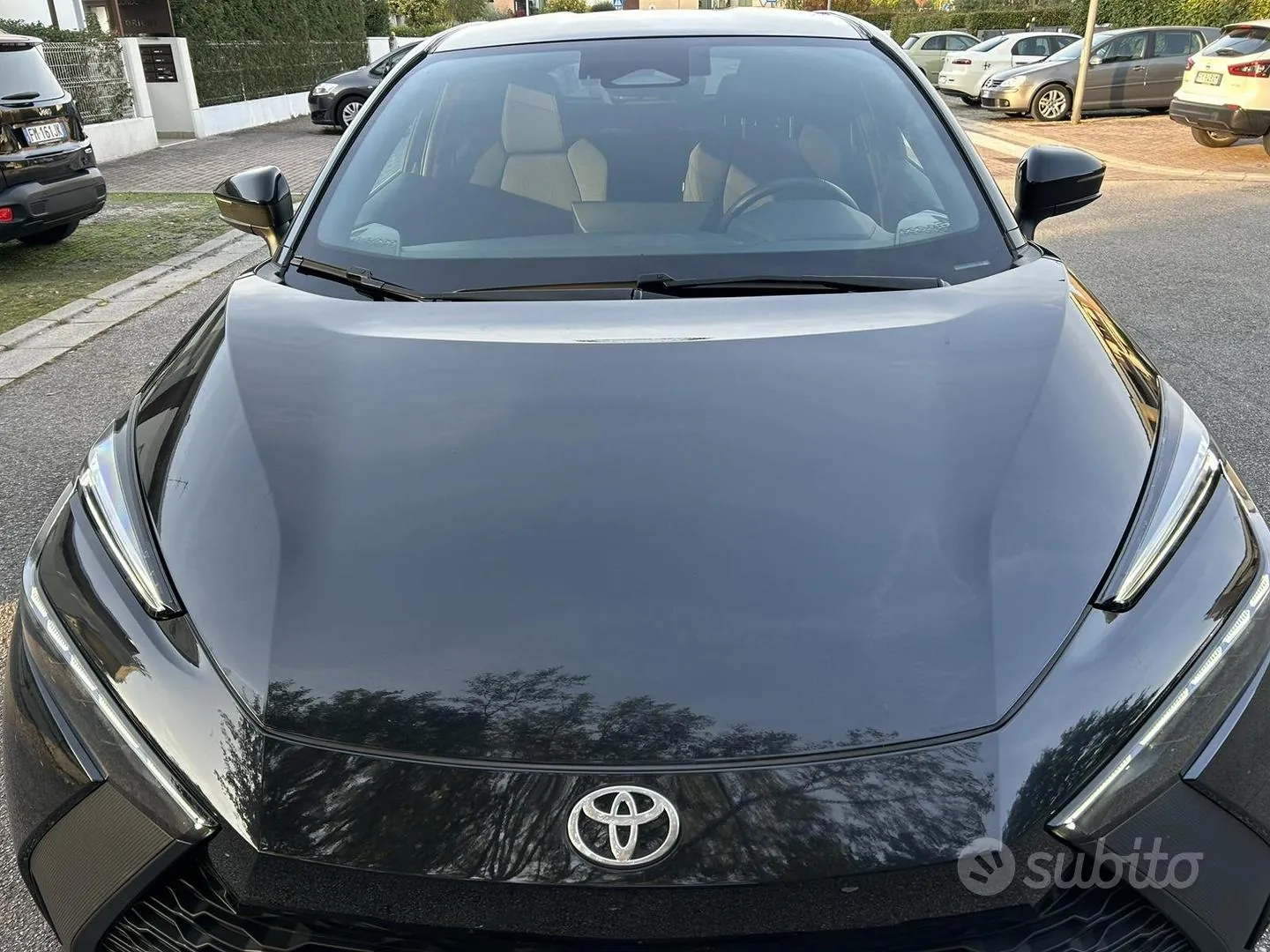 Toyota C-Hr 2025 photo 2