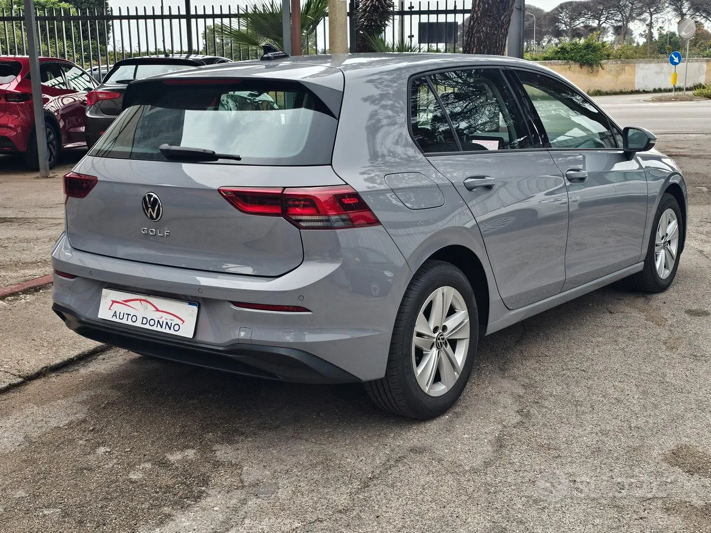 Volkswagen Golf 2022 photo 3