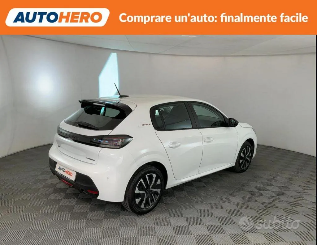 Peugeot 208 2025 photo 5