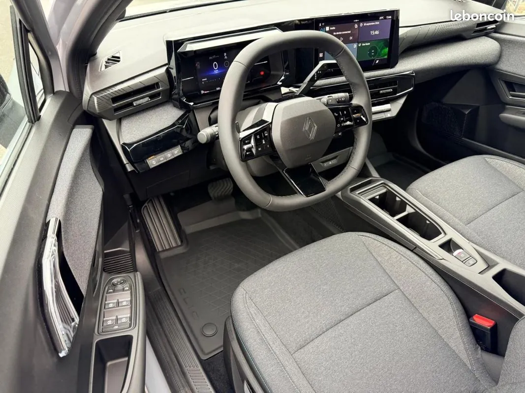 Renault Clio 2026 photo 4