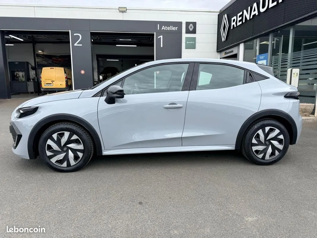 Renault Clio 2026 photo 3
