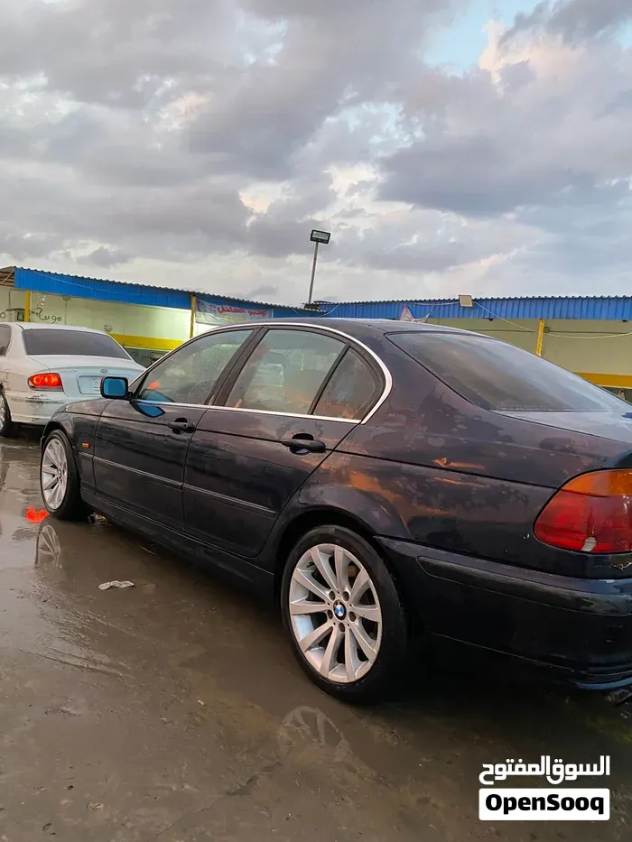 BMW 3 Series 2002 photo 2