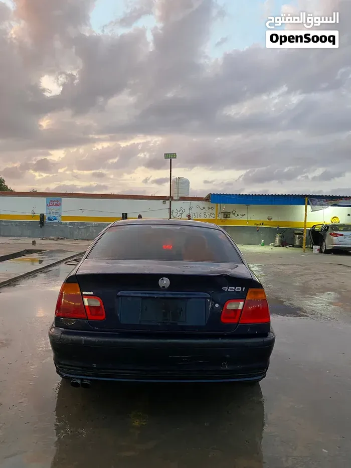 BMW 3 Series 2002 photo 4