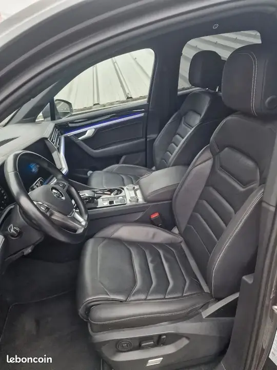 Volkswagen Touareg 2019 photo 3