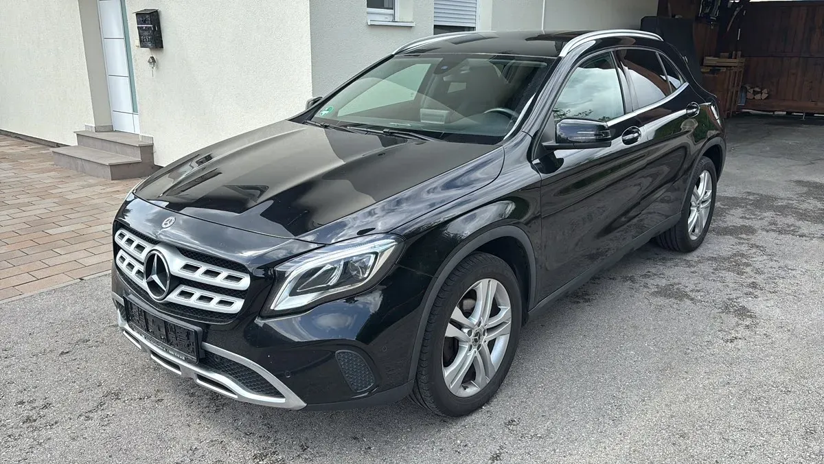 Mercedes-Benz Gla Class