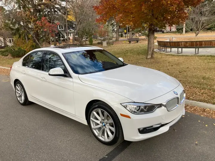 BMW 328I 2014 photo 3