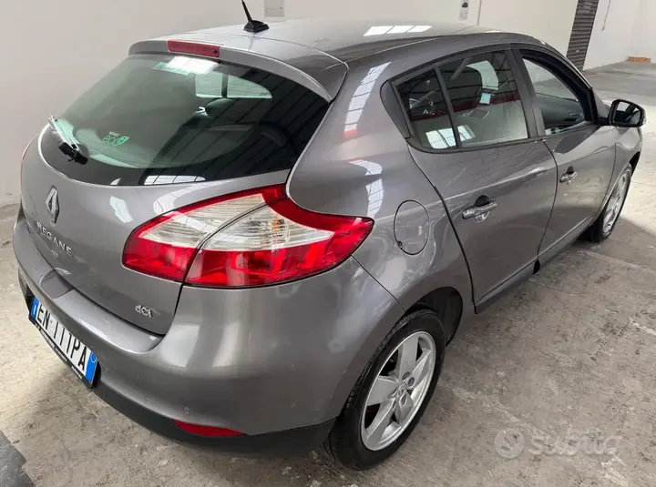 Renault Megane 2012 photo 3