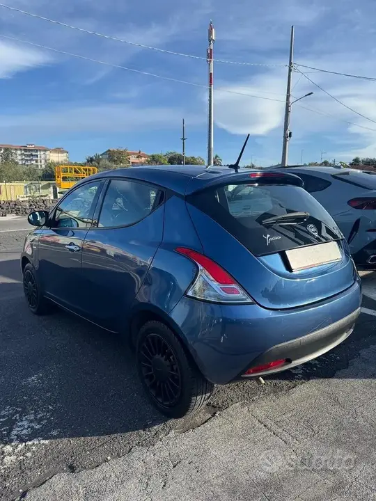 Lancia Ypsilon 2022 photo 4