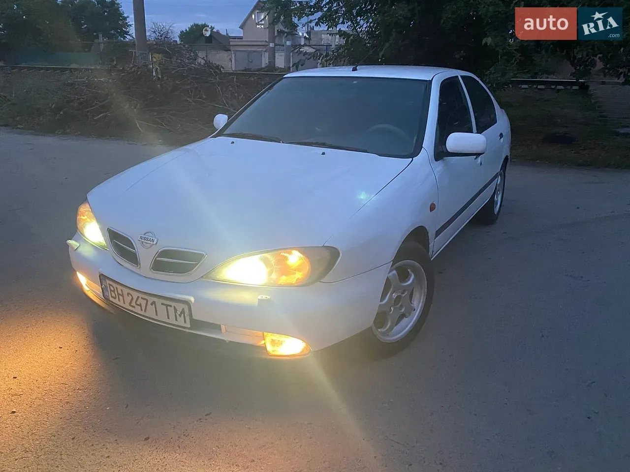 Nissan Primera 2001 photo 2