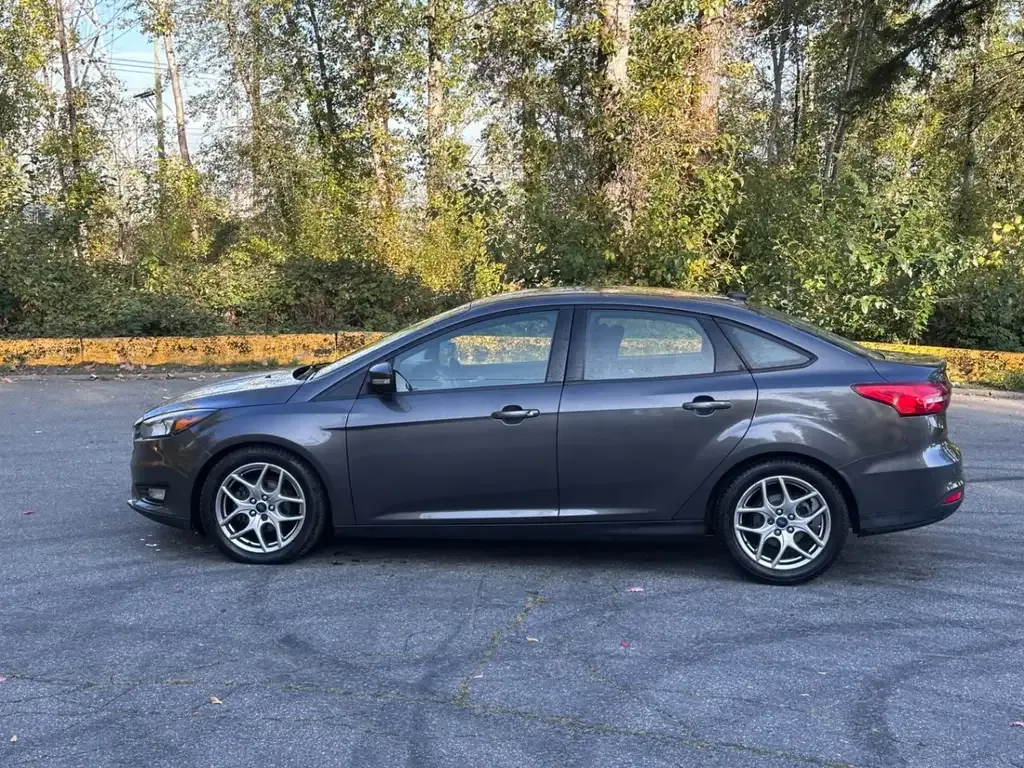 Ford Focus 2016 photo 2