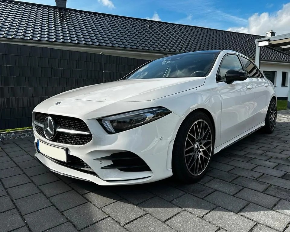 Mercedes-Benz A200D