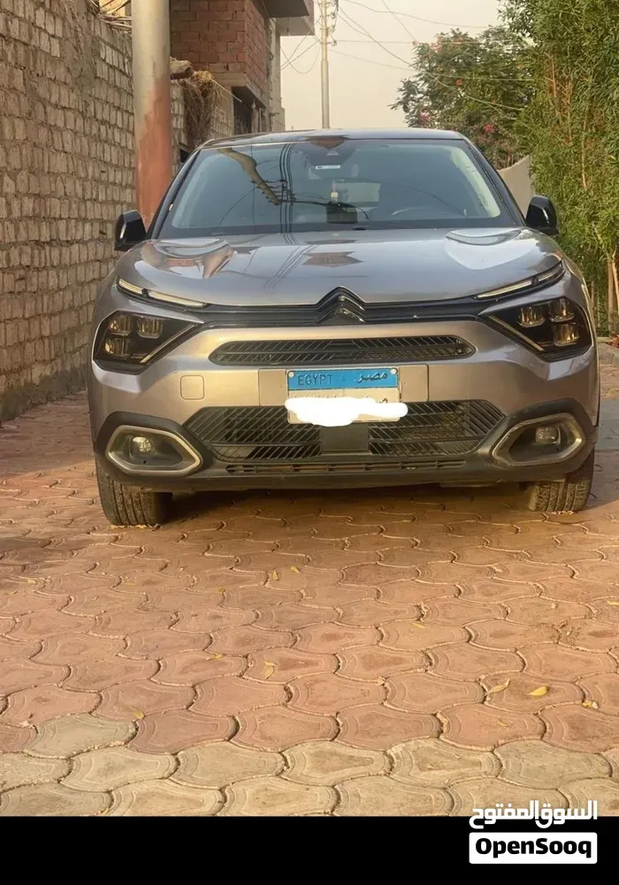 Citroen C4 2022 photo 2