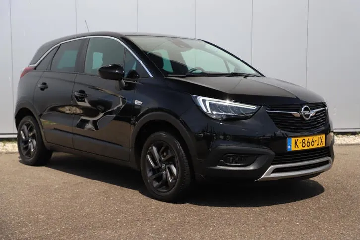 Opel Crossland X 2021 photo 3