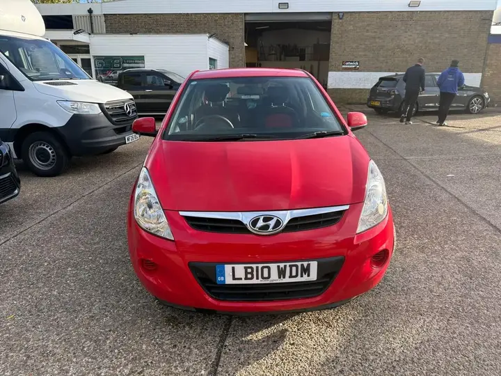 Hyundai I20 2010 photo 5