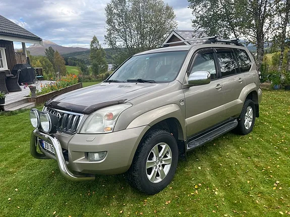 Toyota Land Cruiser 2004 photo 5