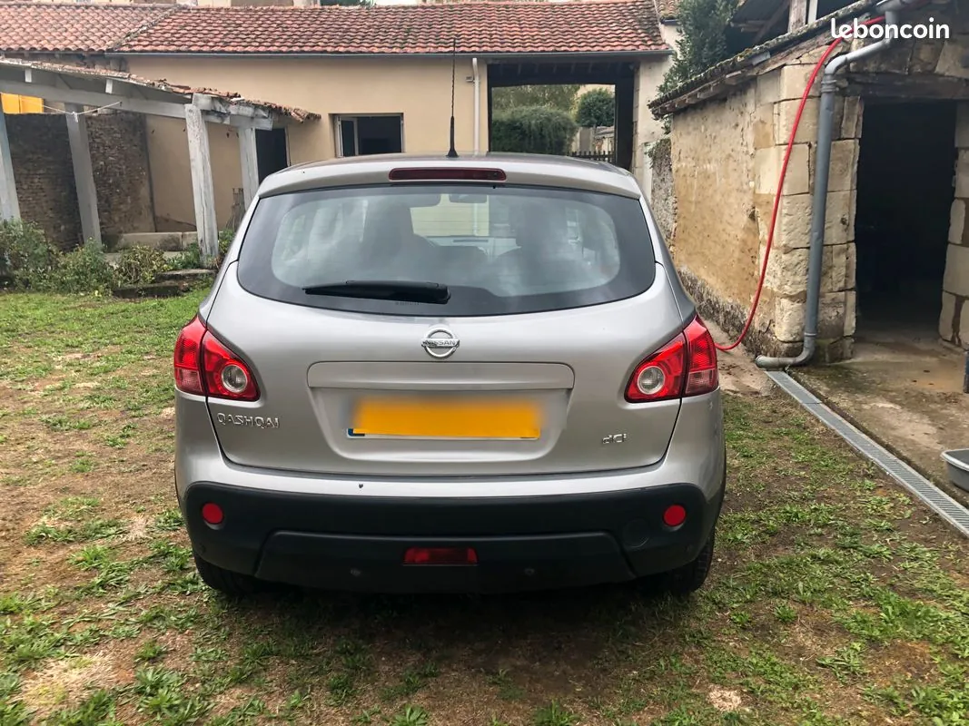 Nissan Qashqai 2007 photo 2