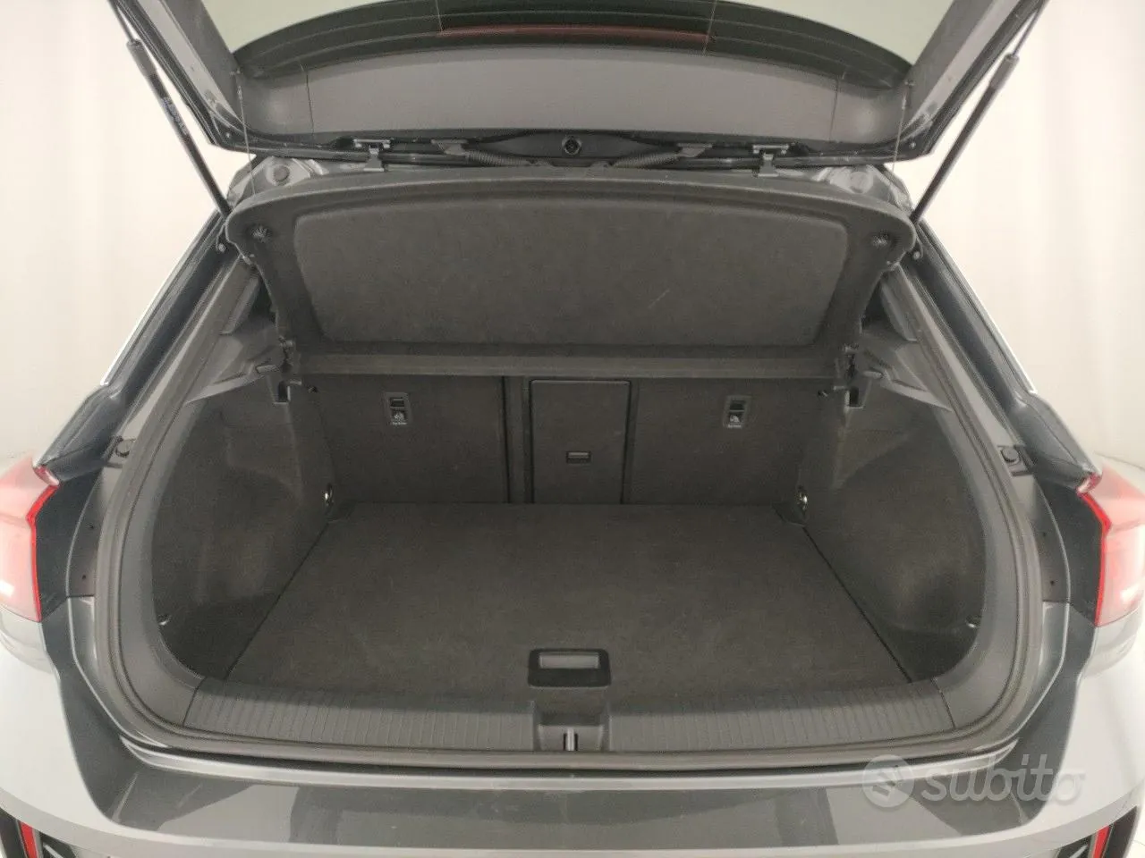 Volkswagen T-Roc 2024 photo 4