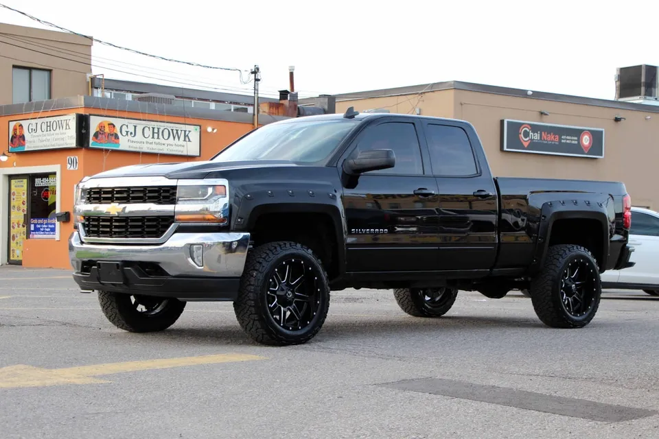 Chevrolet Silverado 1500 2018 photo 3