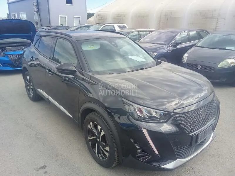 Peugeot 2008 2021 photo 3