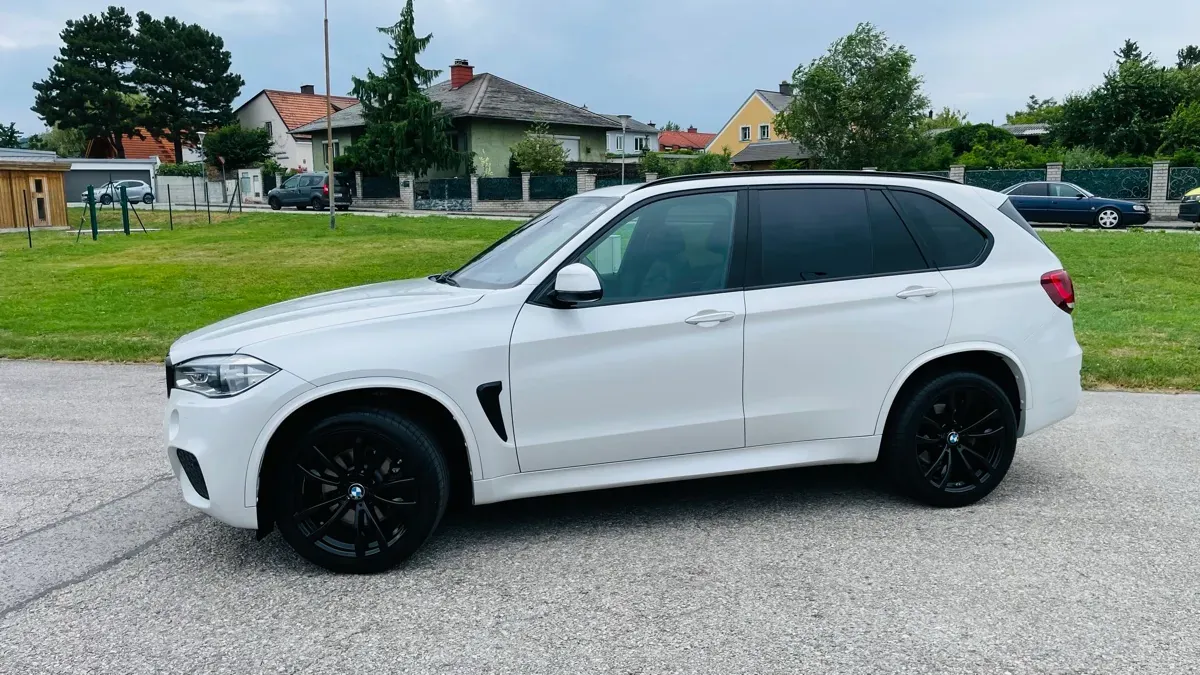 BMW X5 2017 photo 2