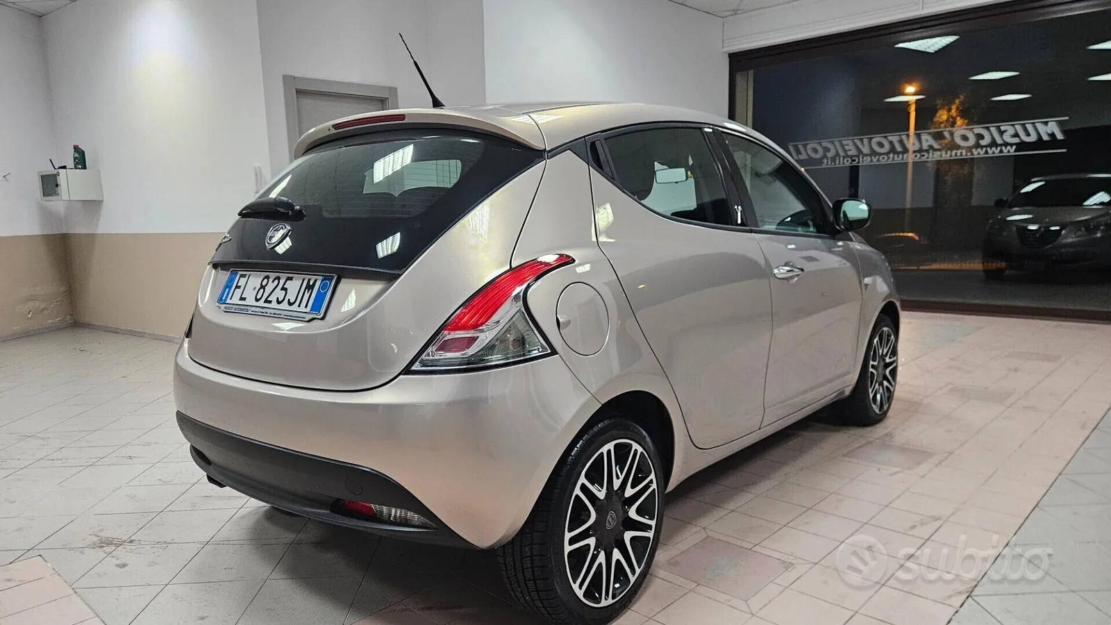 Lancia Ypsilon 2013 photo 5