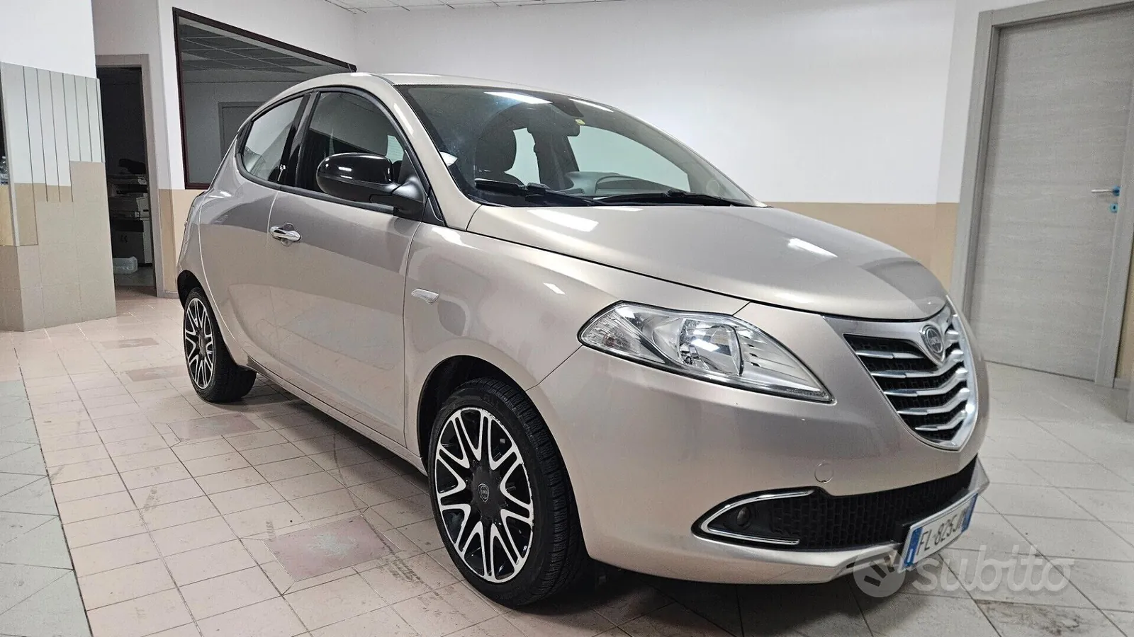 Lancia Ypsilon 2013 photo 3