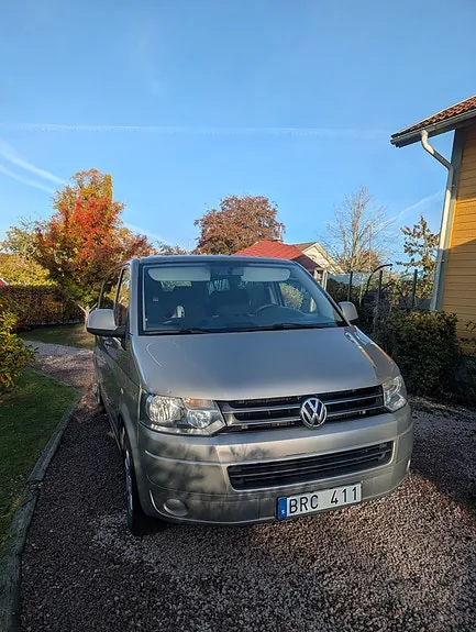 Volkswagen Caravelle 2011 photo 2
