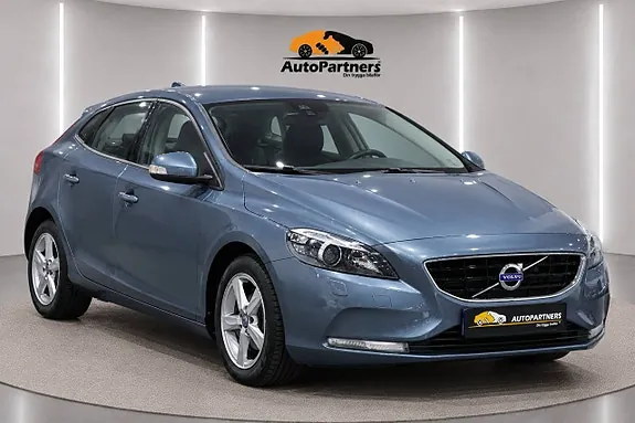 Volvo V40 2013 photo 2