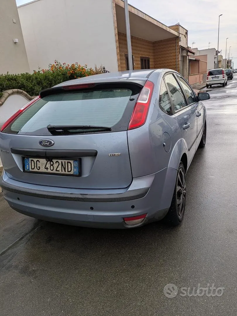 Ford Focus 2007 photo 2