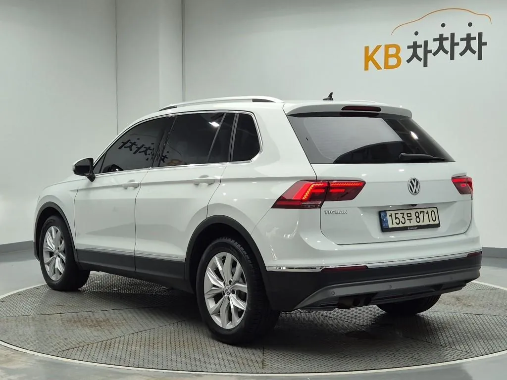 Volkswagen Tiguan 2020 photo 2